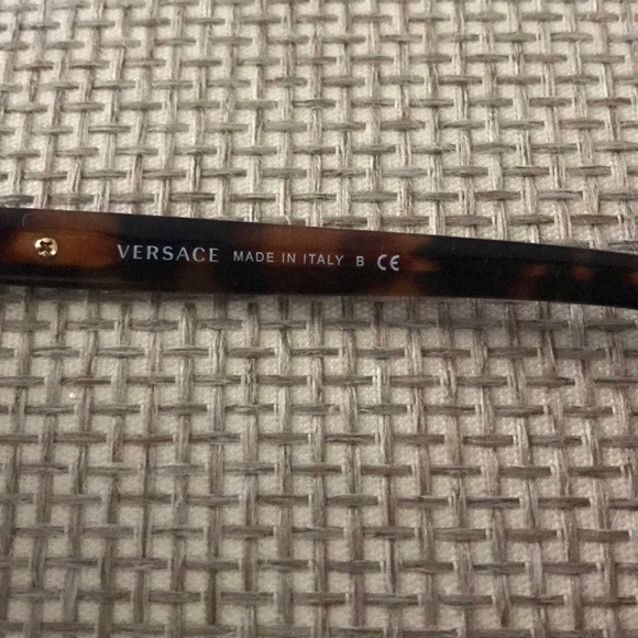 VERSACE Tortoise shell Womens Sunglasses - Picture 6 of 7